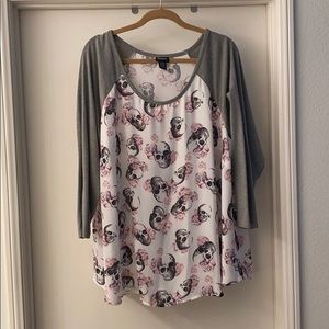 Torrid skulls 3/4 sleeve blouse size 3
